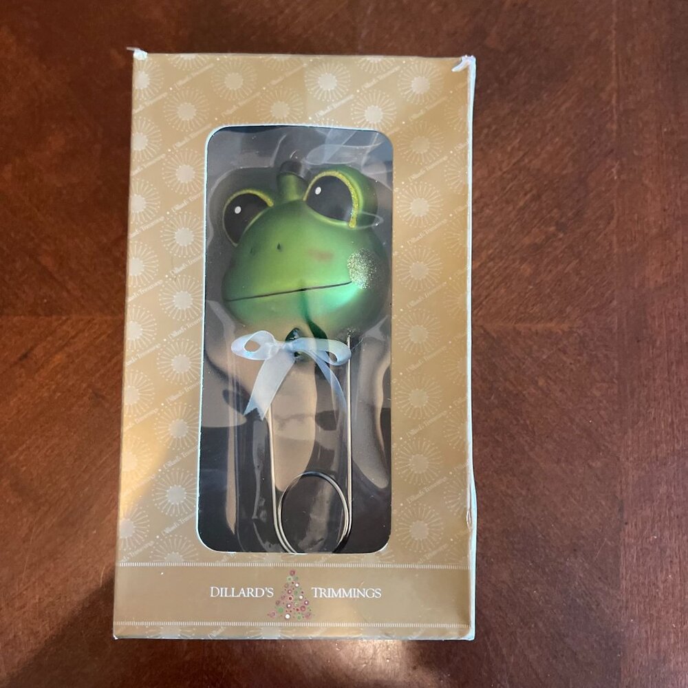 vintage Dillards Trimmings Green Frog‎ Christmas Ornament Gold Box